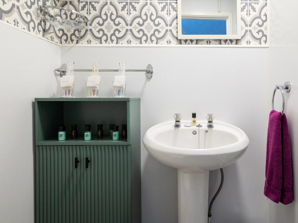 The Gresham Hotel, Weymouth – Bedroom 10