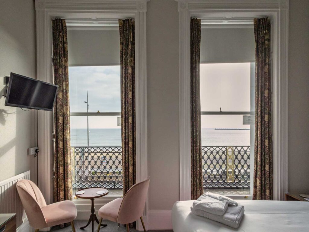 The Gresham Hotel, Weymouth – Bedroom 8
