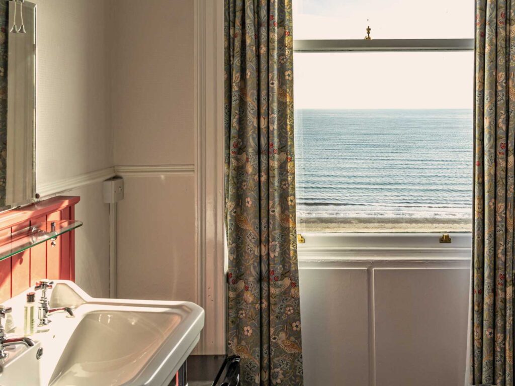 The Gresham Hotel, Weymouth – Bedroom 12