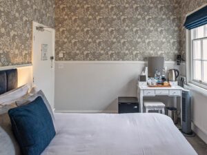The Gresham Hotel, Weymouth – Room 4, view 1